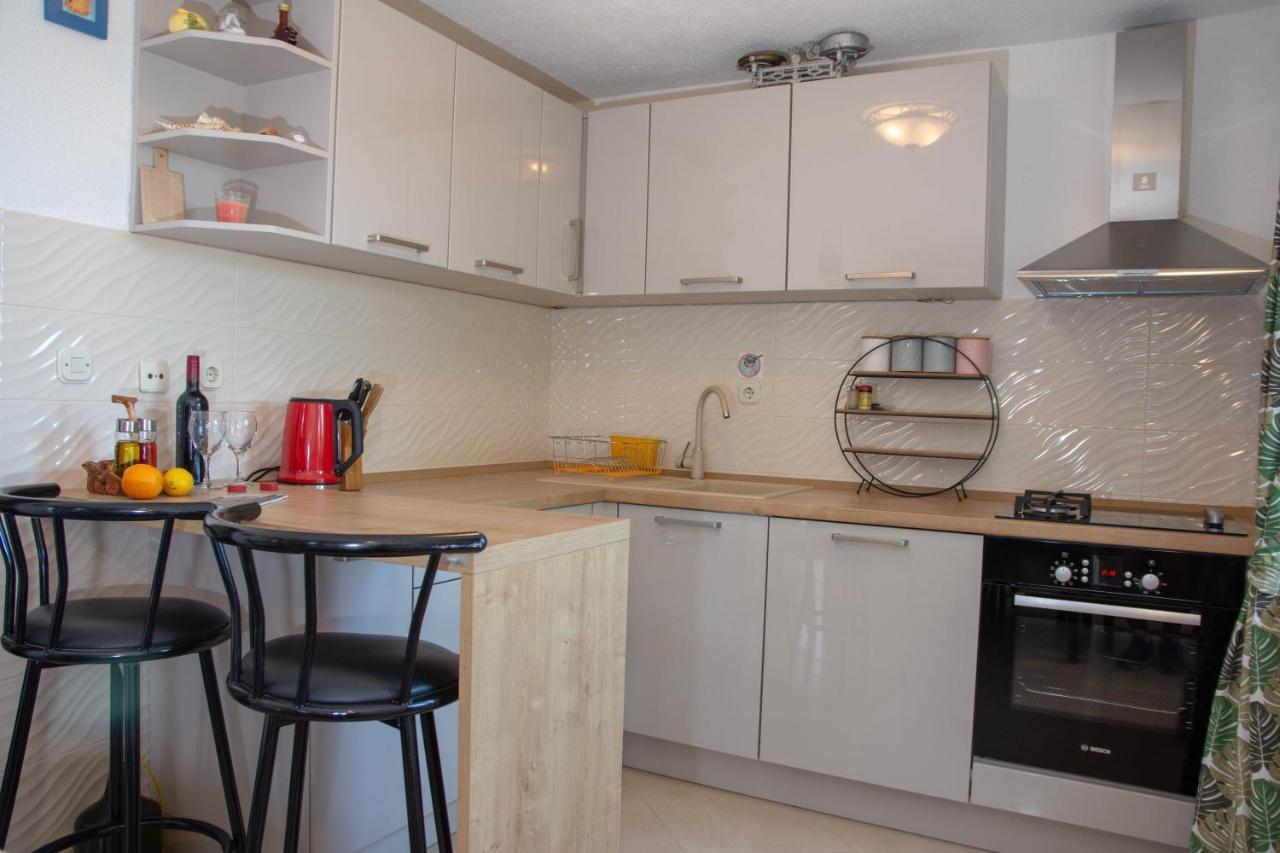 Plum Holiday Home Kaštel Stari Dış mekan fotoğraf