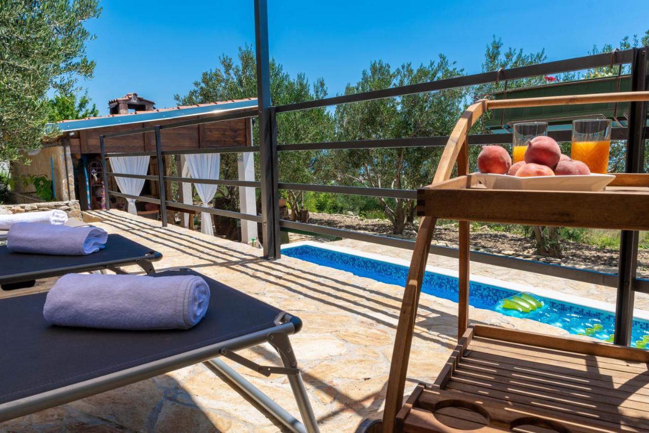 Plum Holiday Home Kaštel Stari Dış mekan fotoğraf